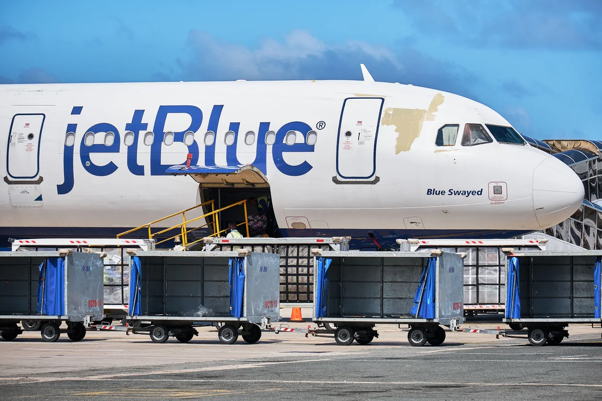 JetBlue aircraft